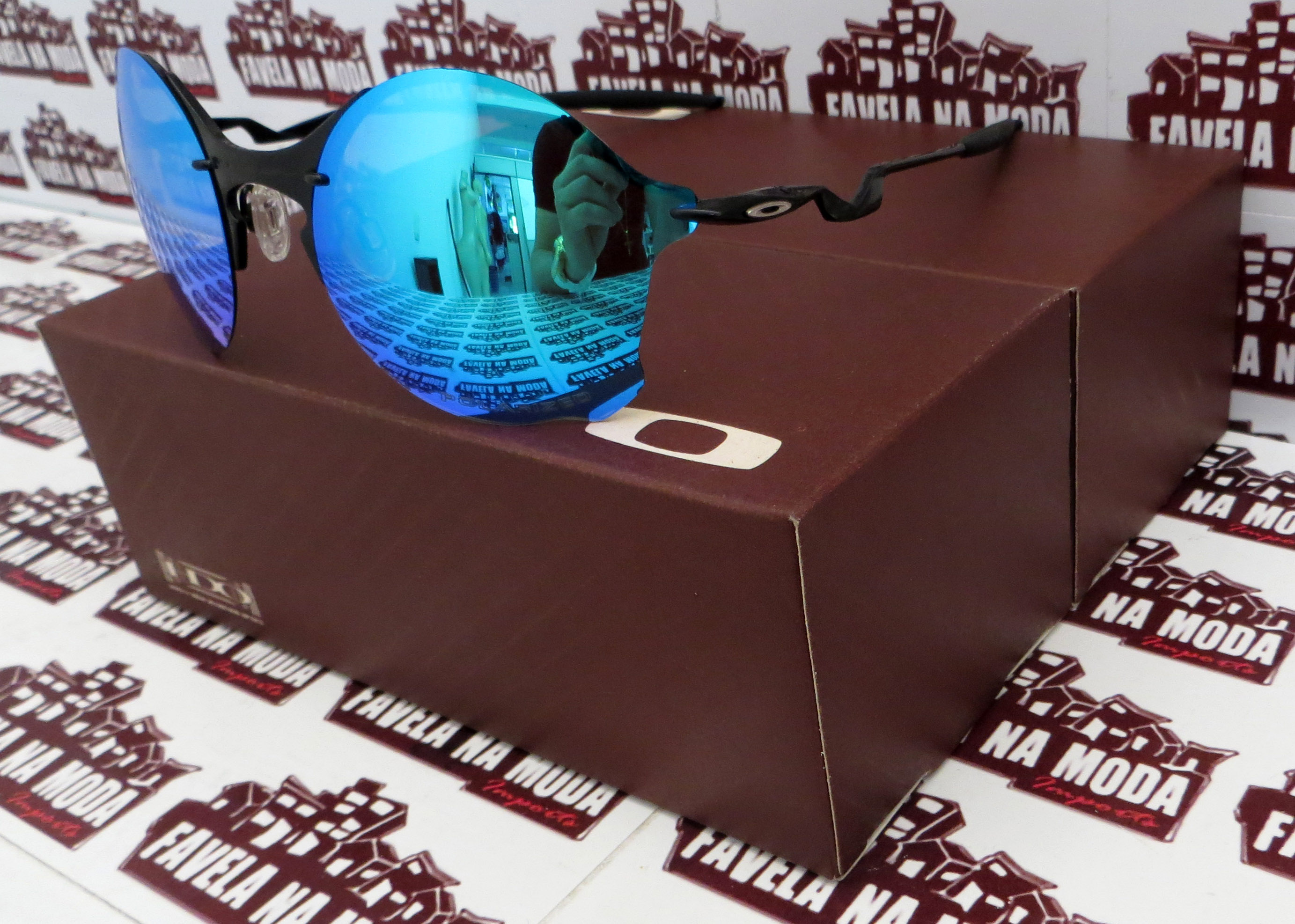 小物 OAKLEY Tailend Carbon / Ice Iridium OAKLEY Tailend Carbon / Ice Iridium Tailend TI Lenses, Satin